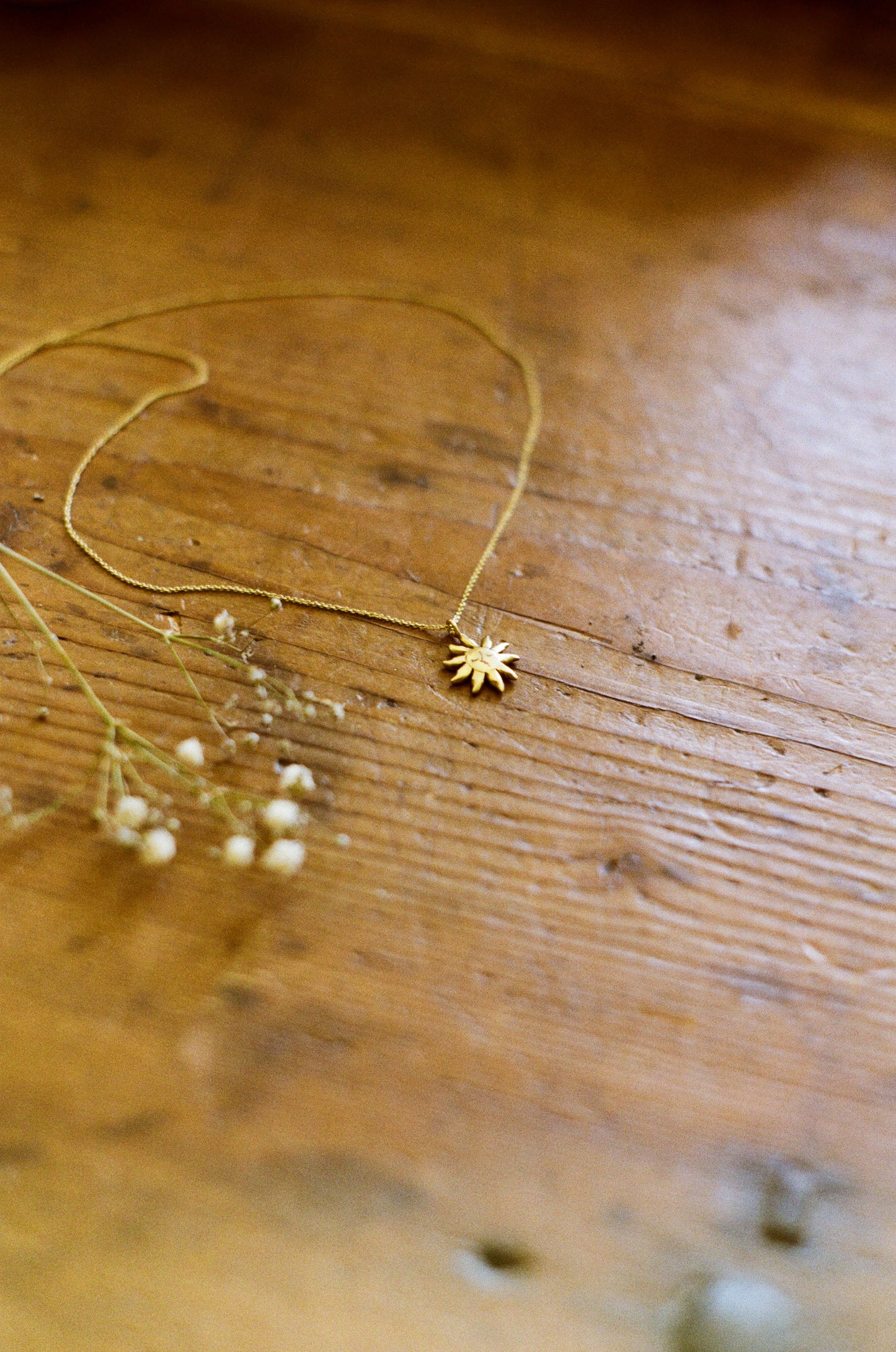 pre-order Sunny Necklace