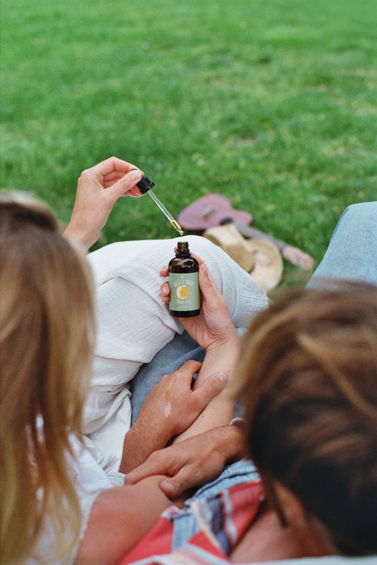 Buzz Off (natural mosquito repellent)